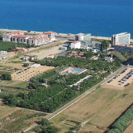 Camping El Camell Pineda De Mar Exterior foto